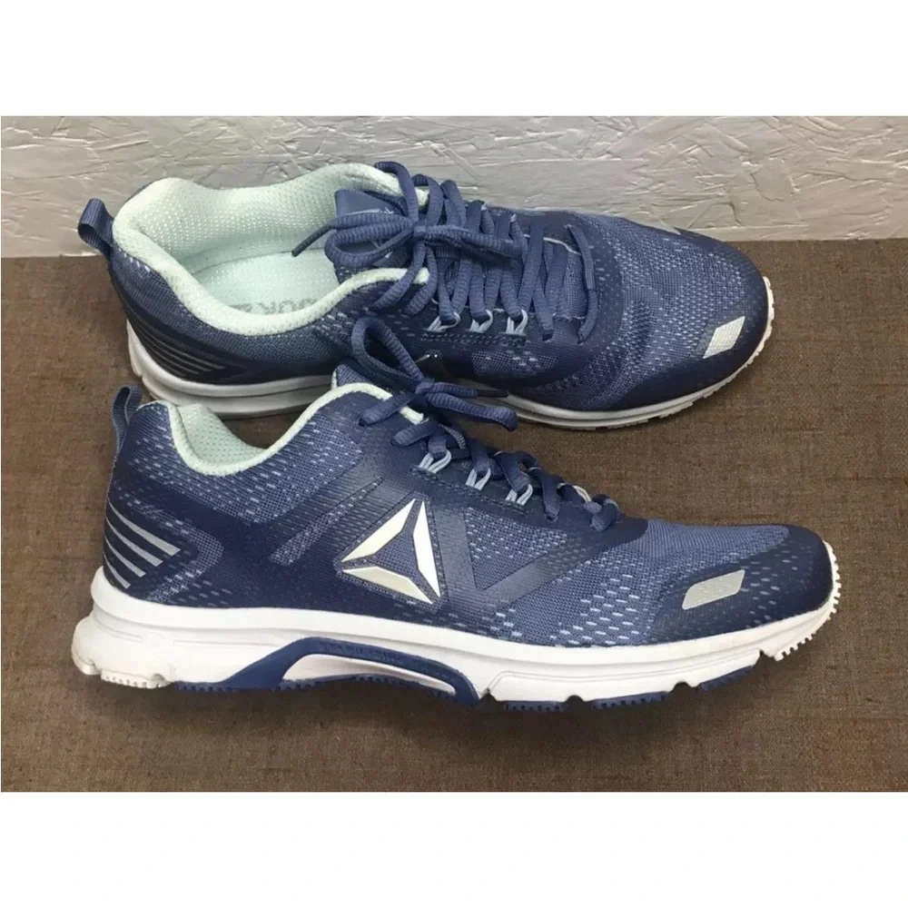 Excellent Reebok Ahary Runner Women's Running Shoes Size 10 Blue Purple Mesh
